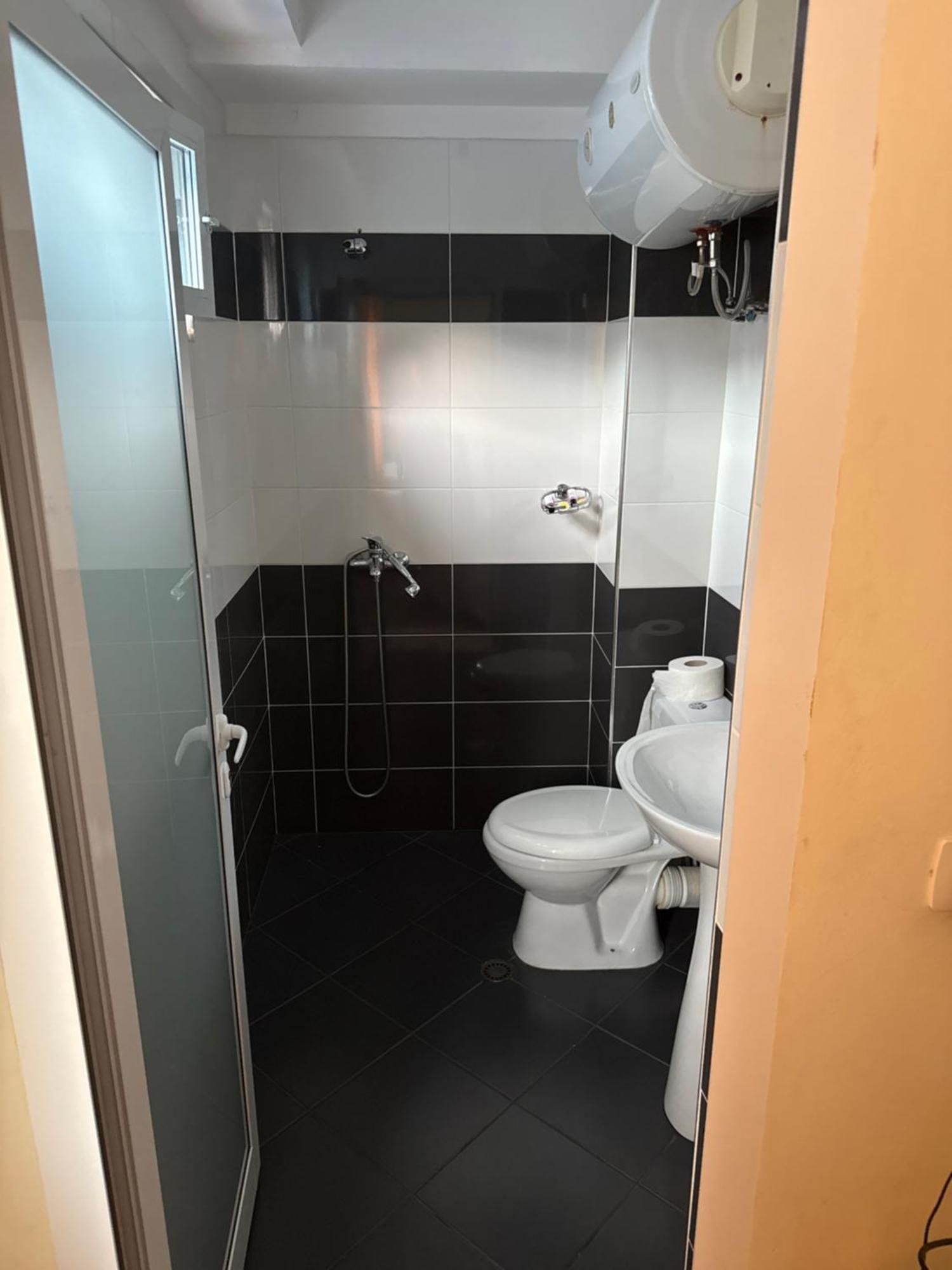 Bar-hotel Irdi Hotel 5*